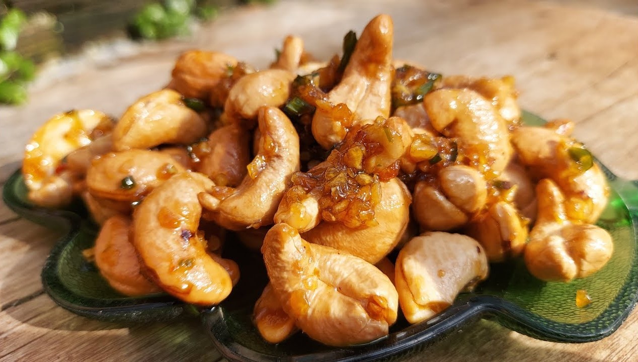 Cashew Nuts labeled ‘Binh Phuoc’ are super cheap