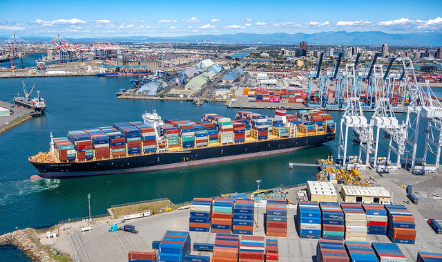 Sea freight, logistics costs increase again “overwhelming” businesses